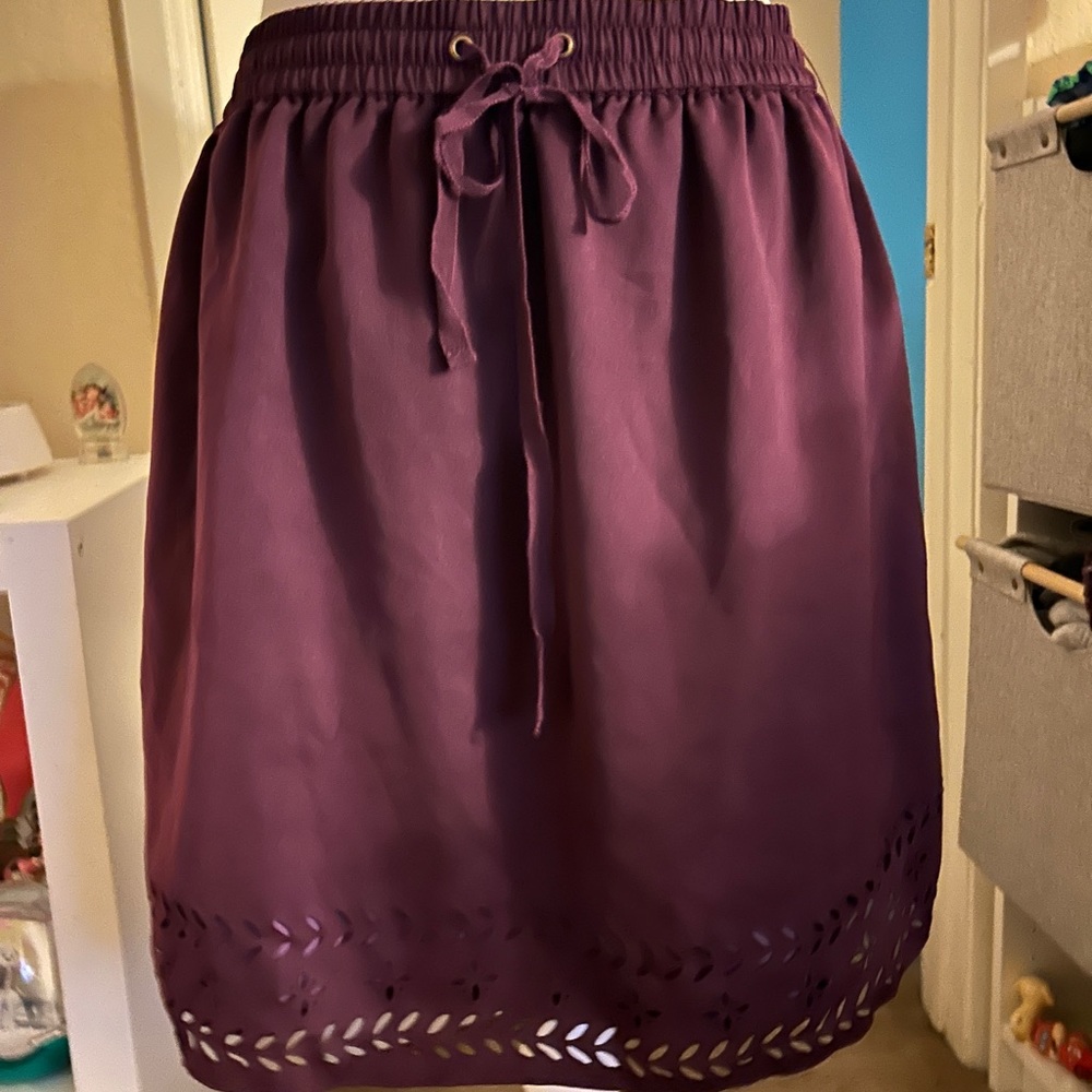 J.CREW Skirt Size 4 Length 18" Laser Cut Plum Purple Style C3479